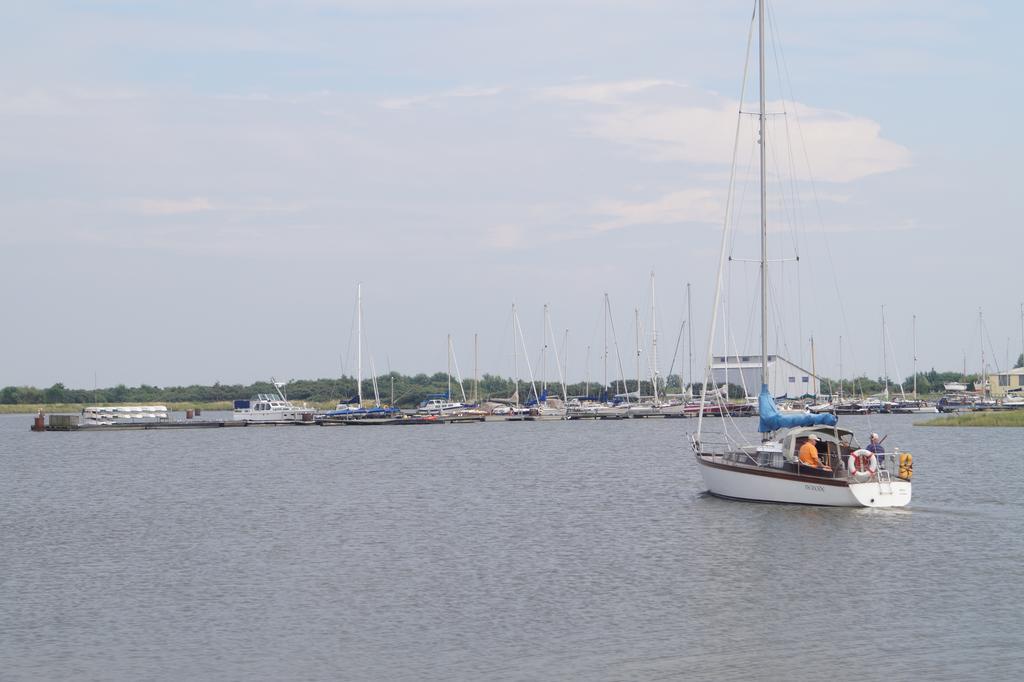 Ferienwohnung-Im-Speicher Meldorf Zewnętrze zdjęcie